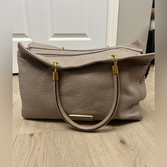 Marc by Marc Jacob’s Too Hot to Handle Grey Leather Tote Bag - Picture 1 of 7